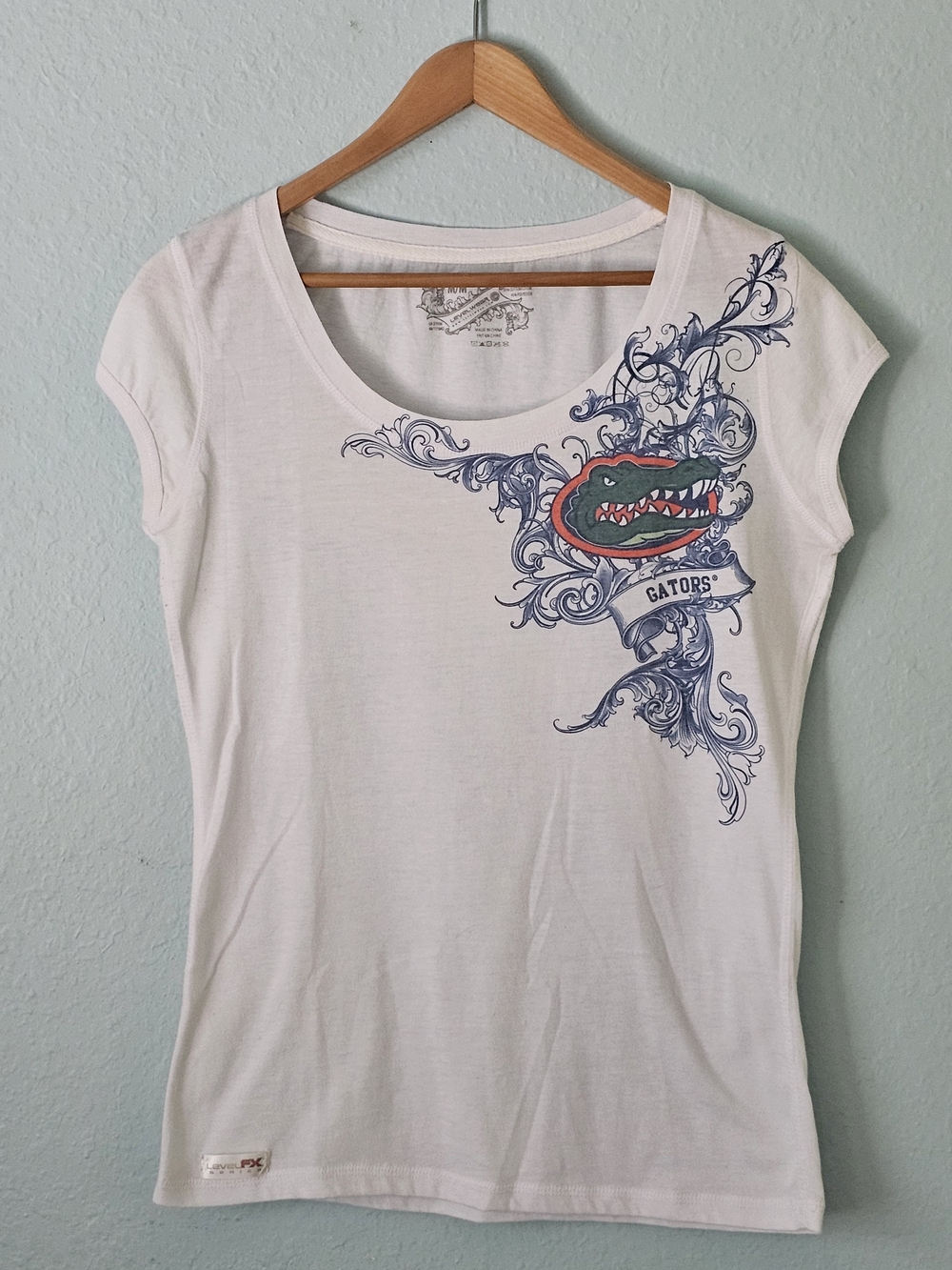 White Florida Gators Scoop Neck Graphic Tee